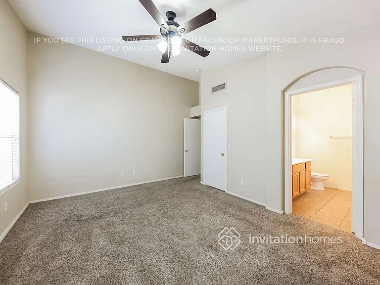 12910 W Holly St — Photo 13
