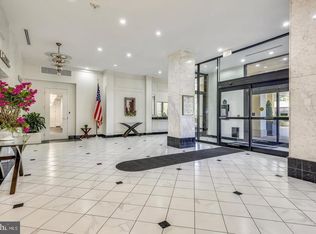 400 Madison St APT 202, Alexandria, VA 22314