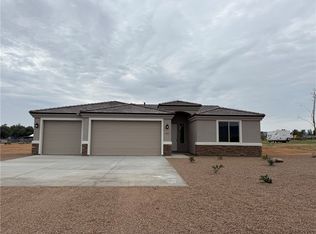 655 S Verde Rd, Golden Valley, AZ 86413