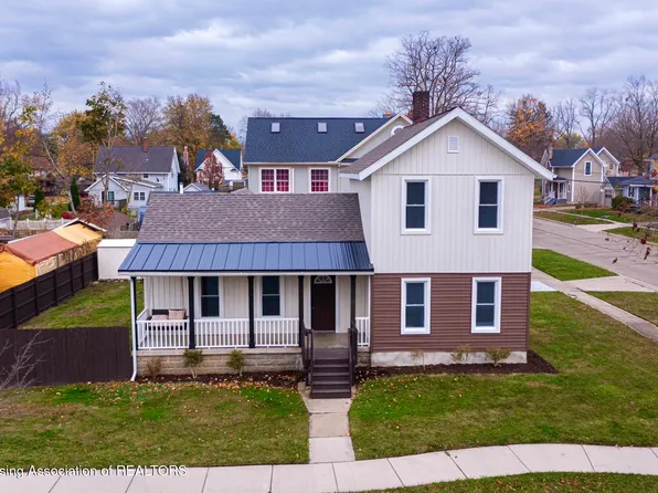 427 S Bridge St, Grand Ledge, MI 48837