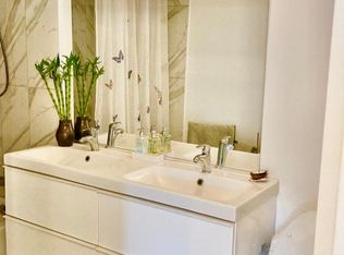 5740 N Sheridan Rd APT 10A, Chicago, IL