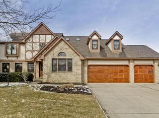 8215 Markhaven Dr, Columbus, OH