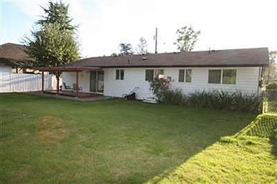 2nd image of 520 1st St