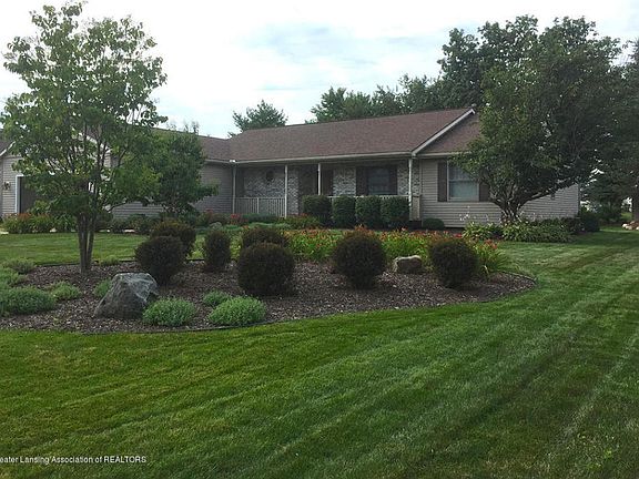 2nd image of 5050 Runnymede Dr