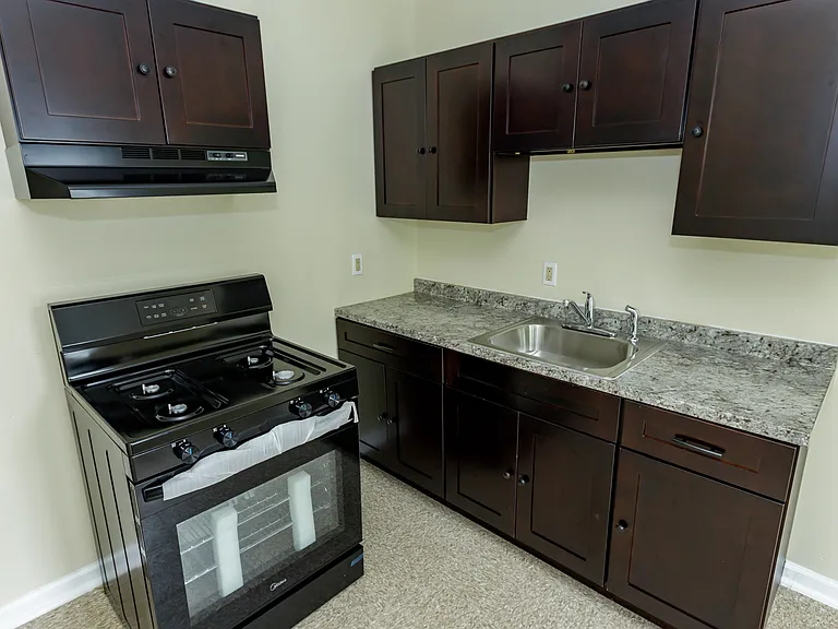 428 Avon Ave #2 — Photo 14