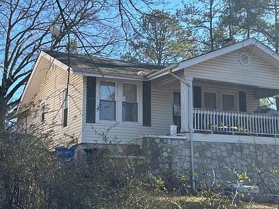 3rd image of 200 Booth Rd