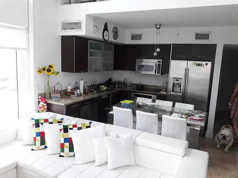 41 SE 5th St #716 — Photo 7