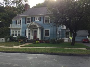 185 Brookview Ave, Fairfield, CT 06825