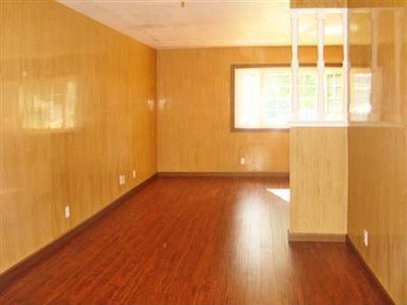 3rd image of 2141 W La Loma Dr