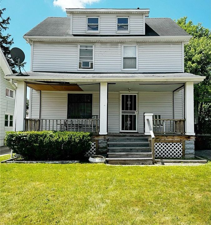 1st image of 4498 E 126th St