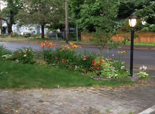 4022 SE 100th Ave #A, Portland, OR 97266