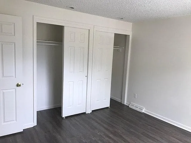 2 bed, 1000 sqft, $1,500 — Photo 3