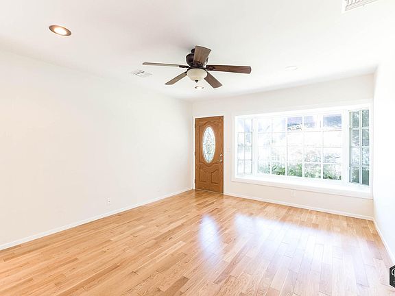 2nd image of 1556 Harvard St APT A