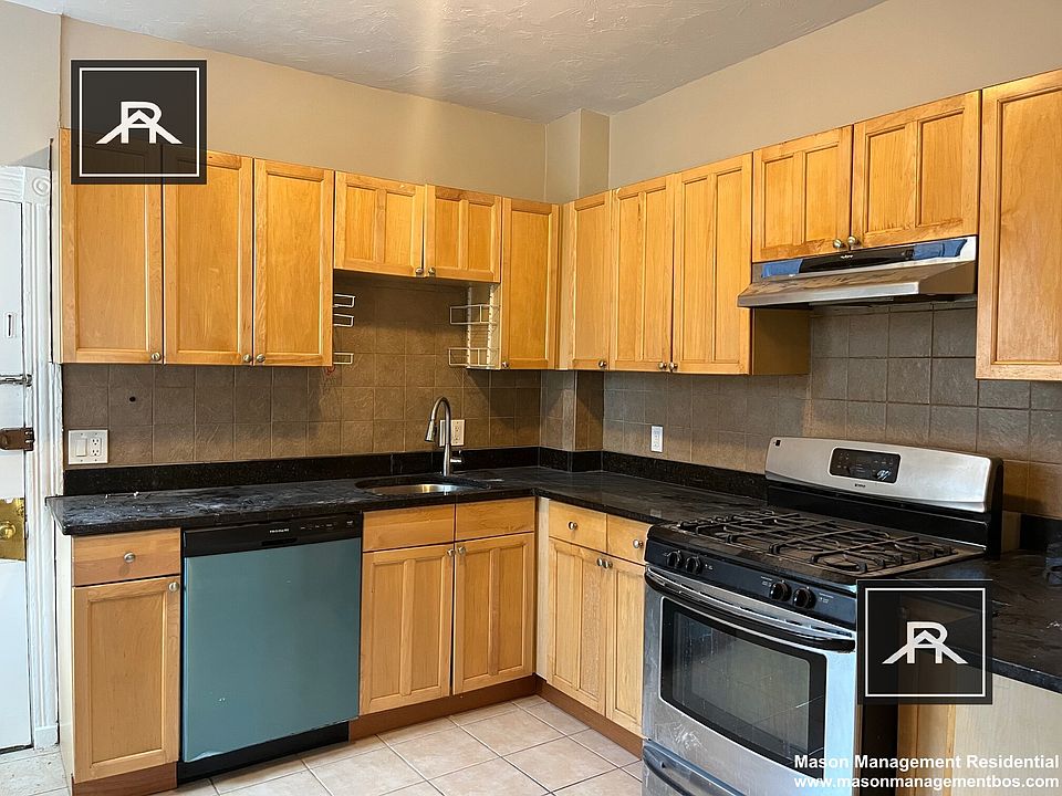 1st image of 12 Glenville Ave #3