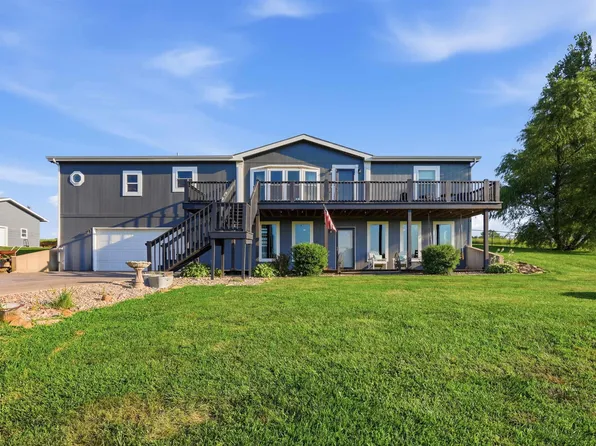 6449 NW Humphrey Rd, Topeka, KS 66618
