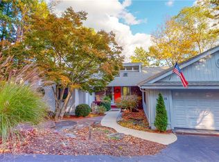 15 Windlass Ct, Salem, SC 29676