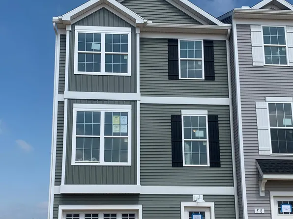 87 Coop Ln #39A, Hanover, PA 17331