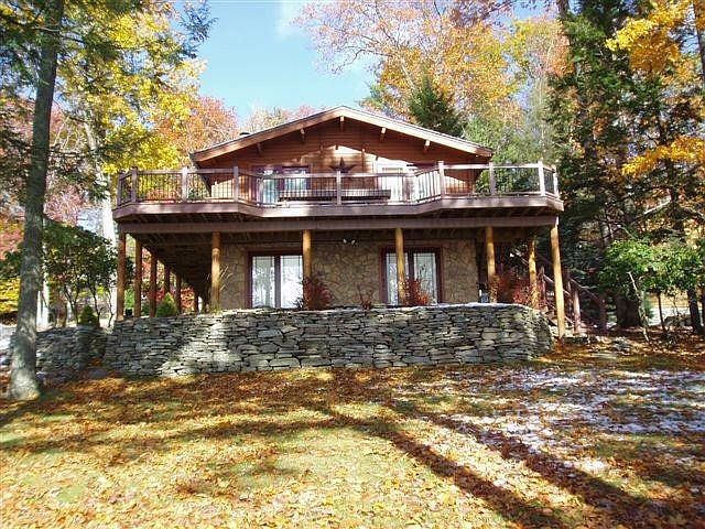 1st image of 139 Hickory Dr