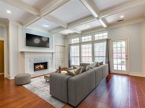 4th image of 2600 Antlers Ct