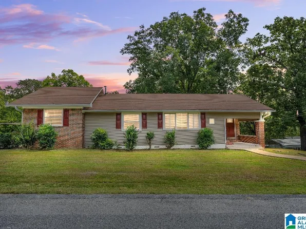 615 Oakland Dr, Midfield, AL 35228