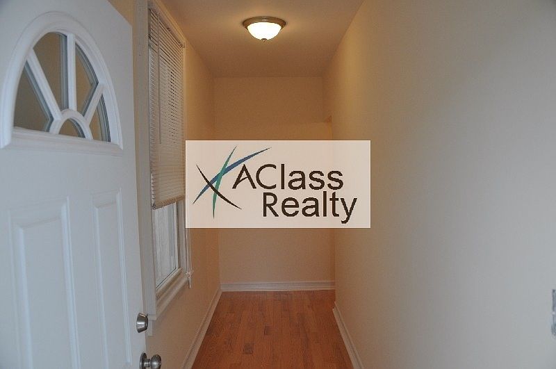 1st image of 3058 41st St