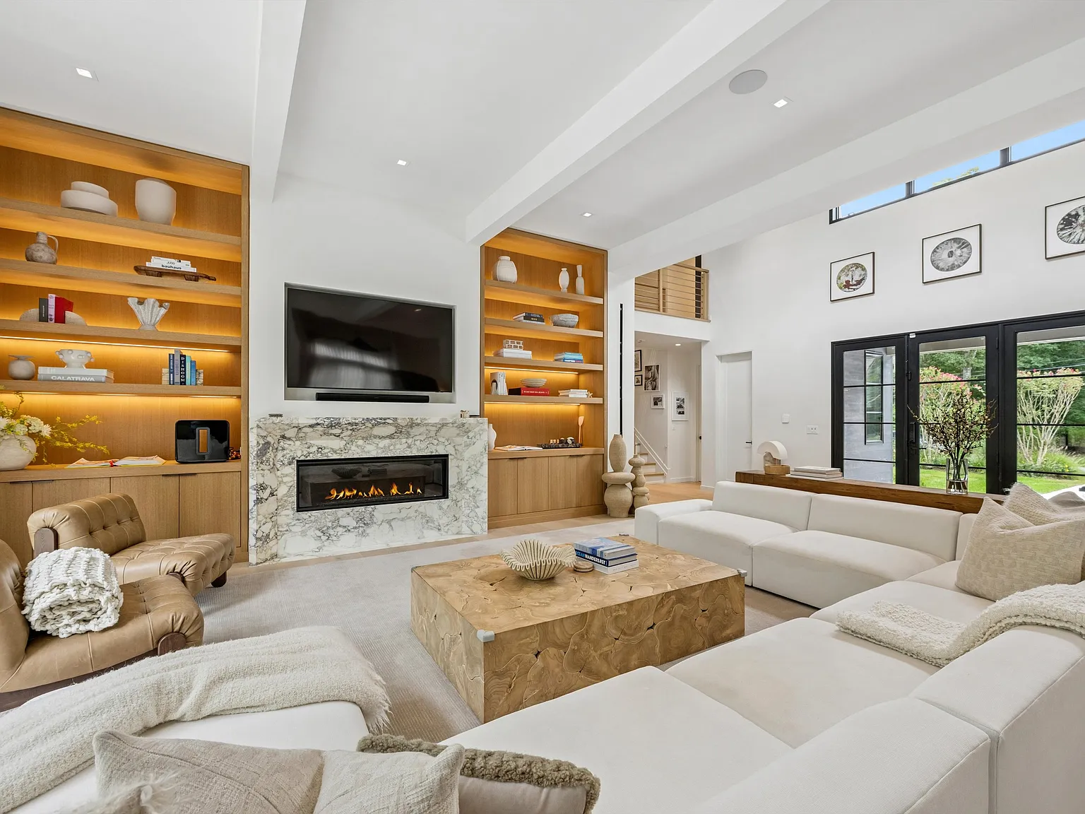 It's not too soon to secure this fab new EH MD-LD 2027 rental — Photo 4