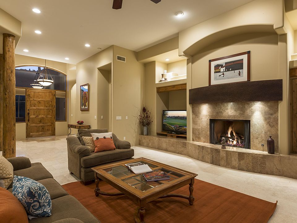 1st image of 2207 N SAGEBRUSH Lane