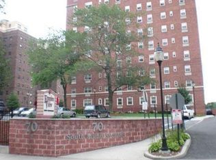 70 S Munn Ave APT 705, East Orange, NJ 07018