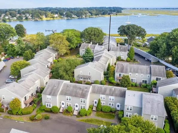 97 Ferry Court #97, Stratford, CT 06615