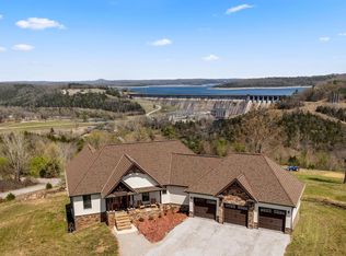 651 Eagle Roost Rd, Calico Rock, AR 72519