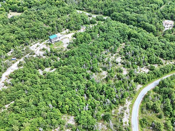 3rd image of 3 Corduroy Bay Rd