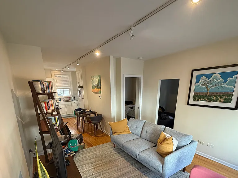 1710 N Fern Ct #1 — Photo 6