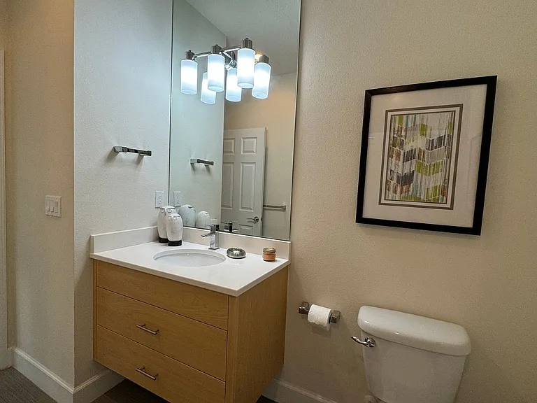 1641 Retreat Cir — Photo 14