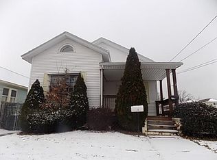 754 River Ave, Providence, RI 02908