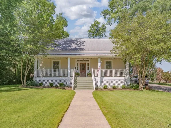 712 25th Ave, Northport, AL 35476