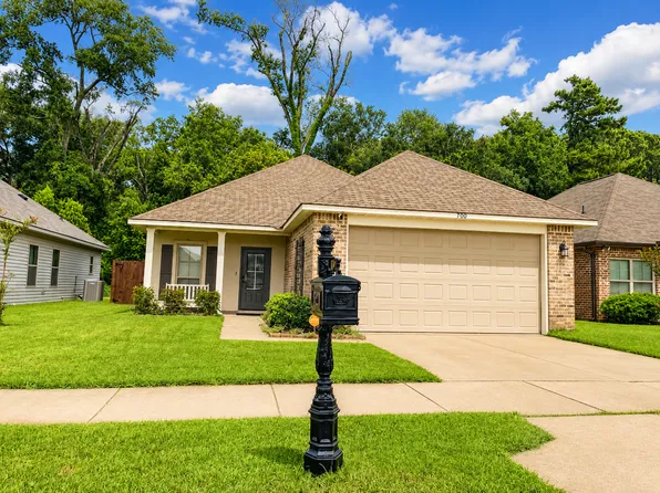 700 Pine Hollow Dr, Gonzales, LA 70737