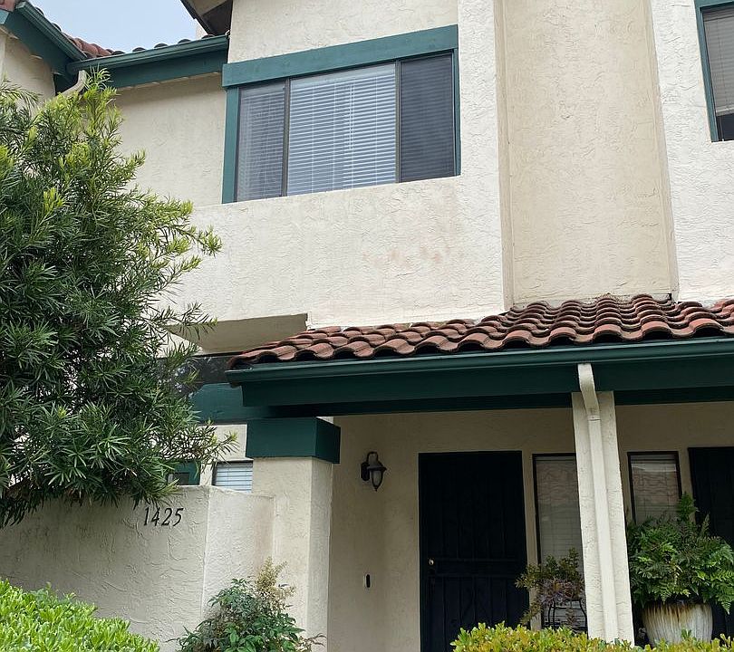 1st image of 1425 Summit Dr