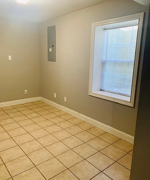 622 Berkley Rd — Photo 12