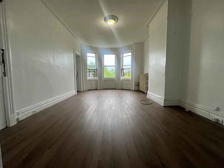 120 Norwood Ave #3 — Photo 10