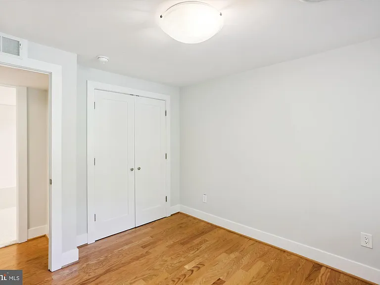 8206 Stone Trail Dr — Photo 45