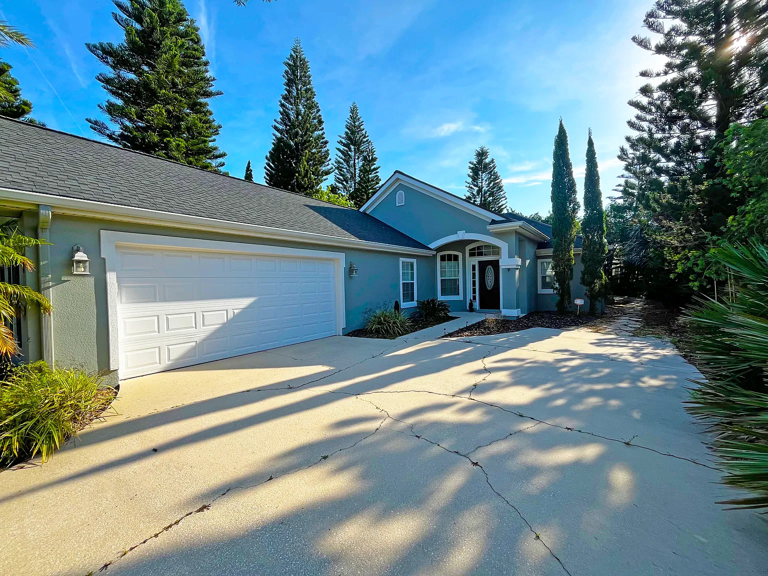 3 bed, 1596 sqft, $3,600 — Photo 3
