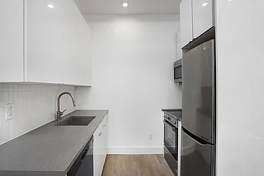 Rented by Nolita Group