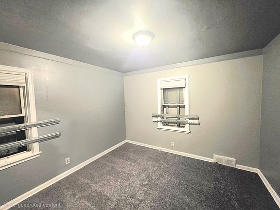 3rd image of 19366 Teppert St