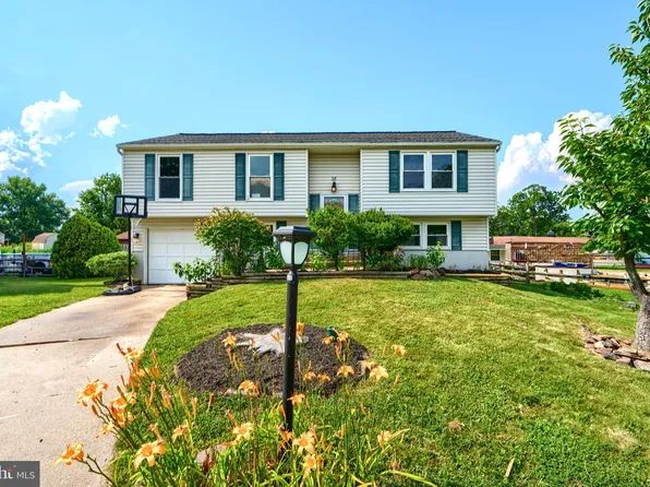 16 Ayr Ct, Baltimore, MD 21236