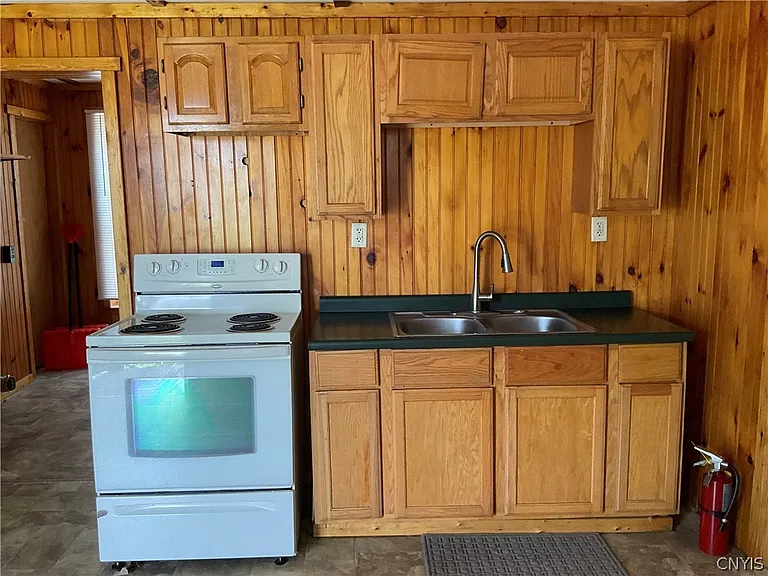 377 W Main St #1 — Photo 12