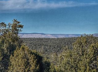 1 N Boulder Ridge Trl, Seligman, AZ 86337