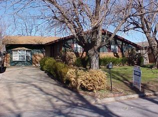 1011 SE Alta Ln, Lawton, OK 73501