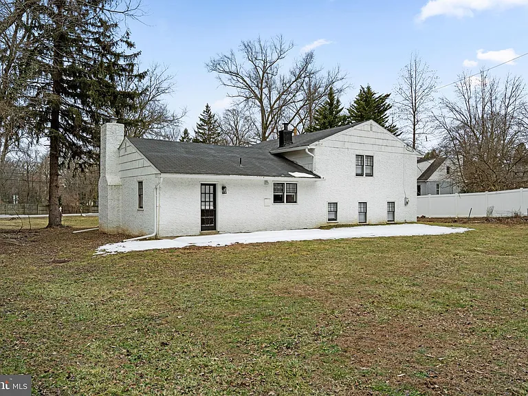 383 Upper Gulph Rd — Photo 40