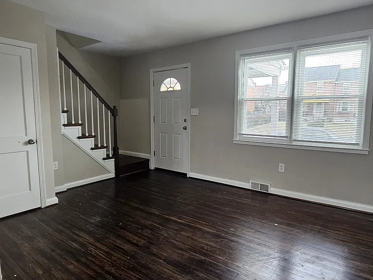 1405 Cedarcroft Rd — Photo 5