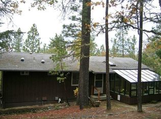 157 Sherwood Ln, Grants Pass, OR 97527